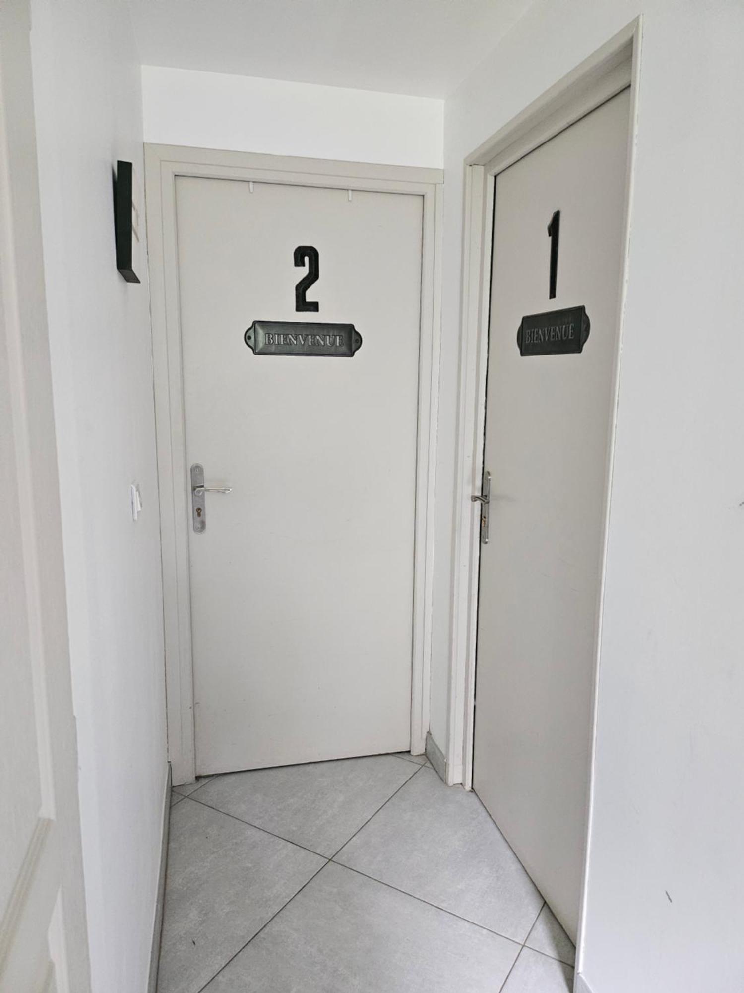 Apartamento Bienvenue Chez Alain Et Marie Antibes Habitación foto
