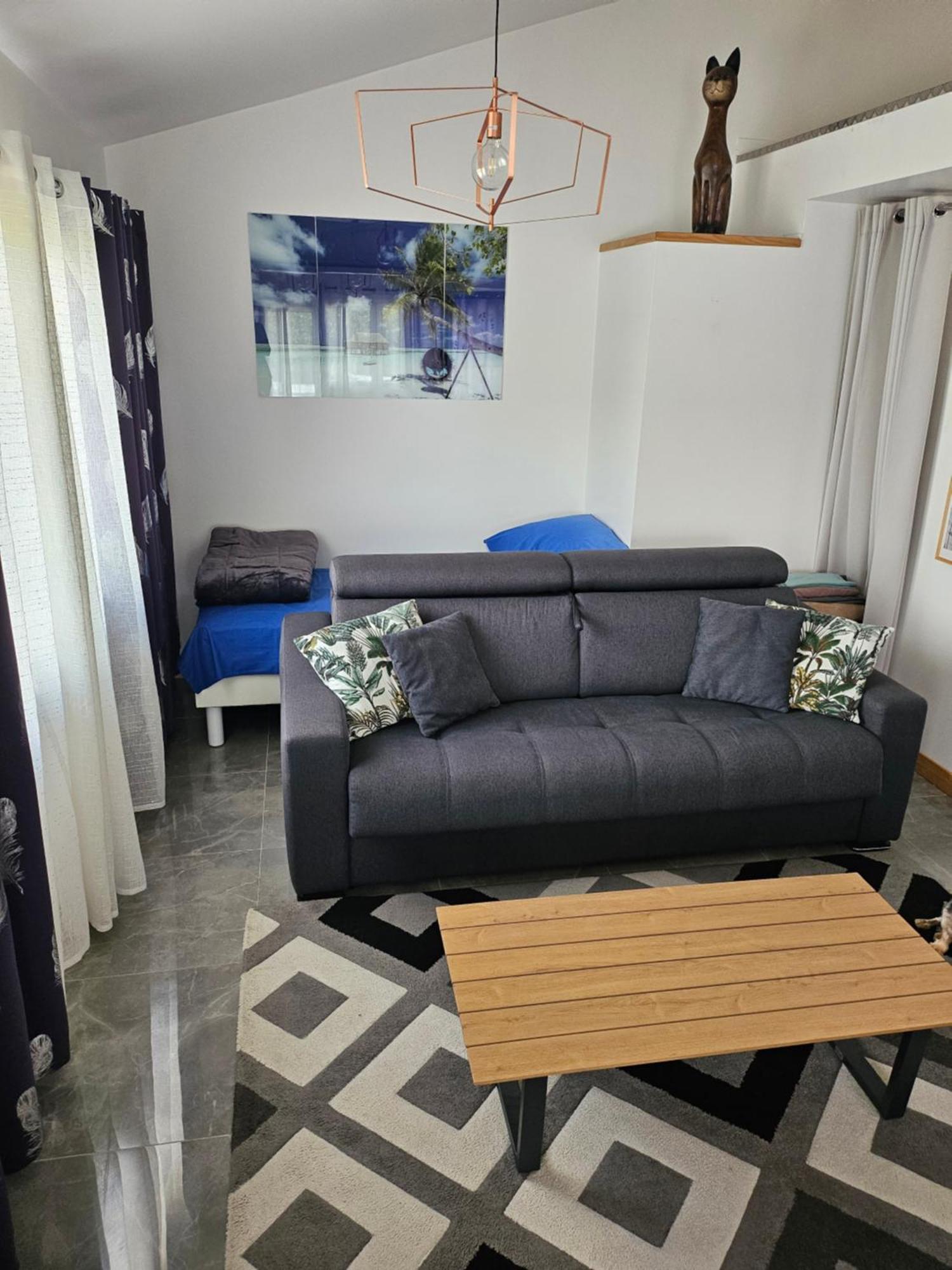 Apartamento Bienvenue Chez Alain Et Marie Antibes Habitación foto